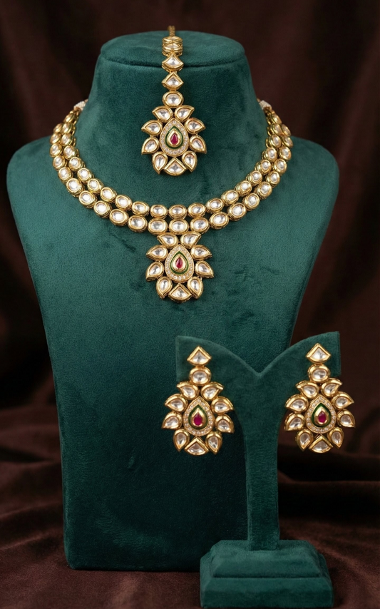 Ira Premium Kundan Necklace with Maang Tika