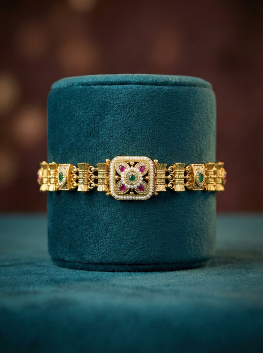 Kimi Antique Swaroski Bracelet