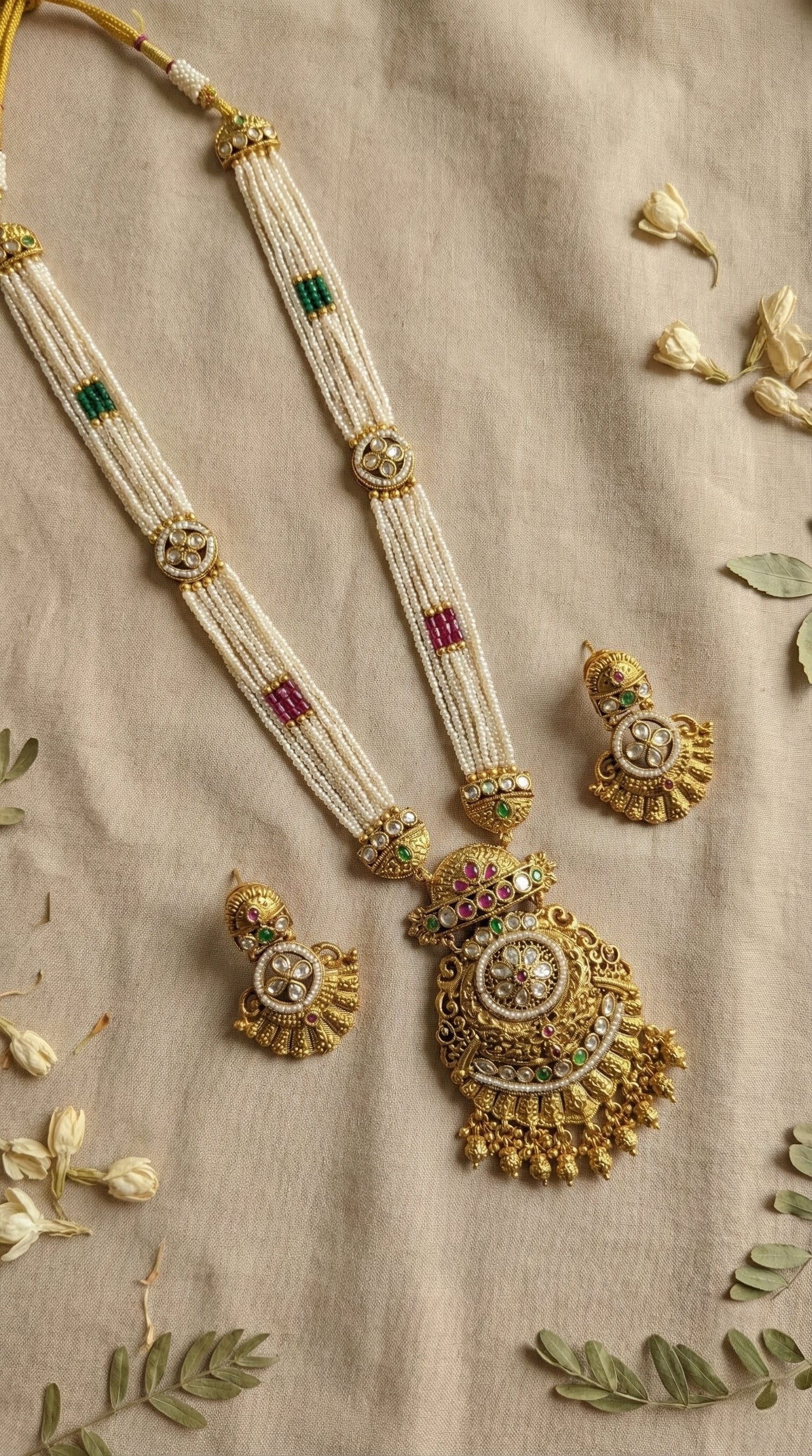 Longset & Chain Pendants