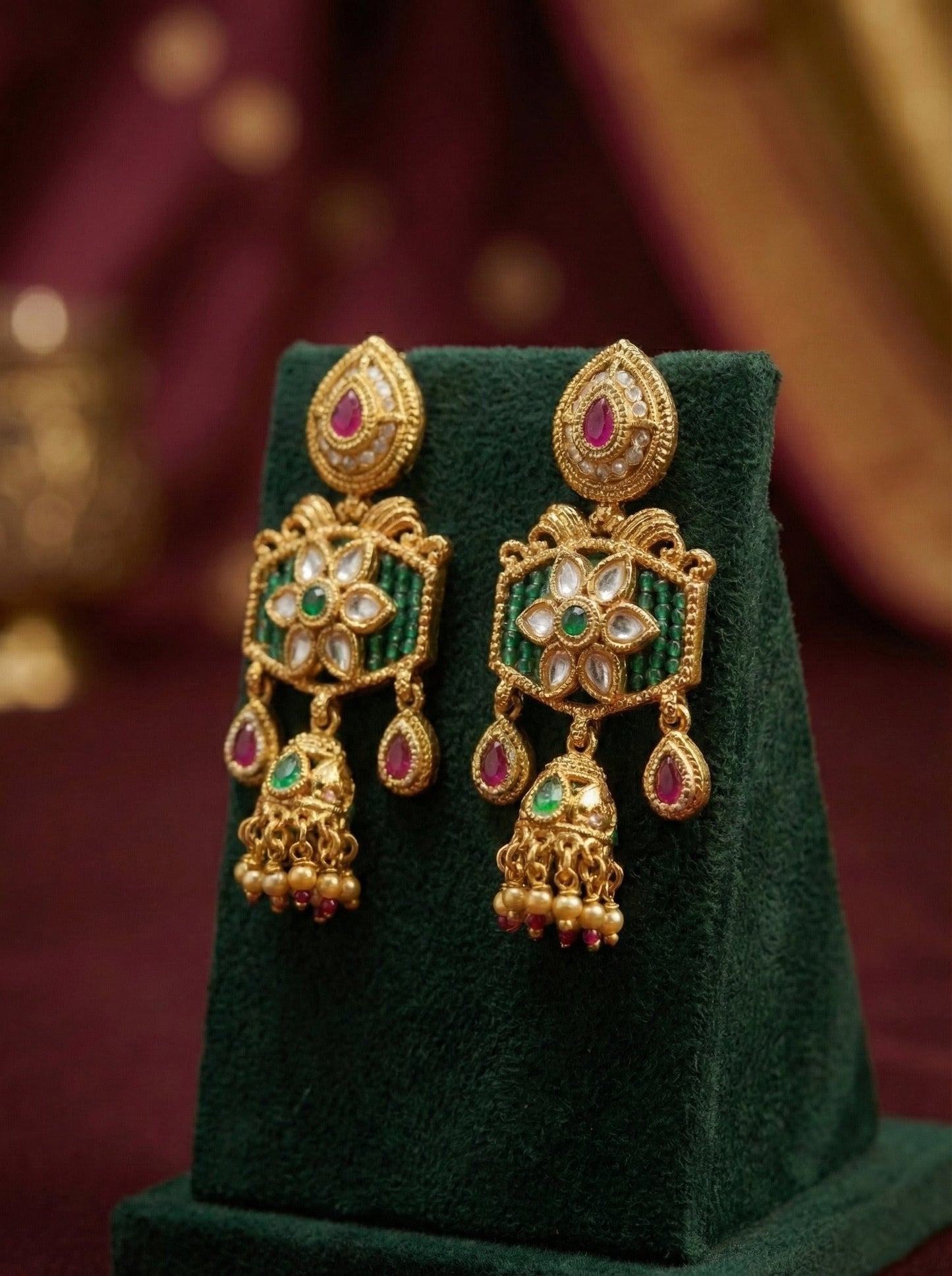 Suchi Elegant Heritage Necklace