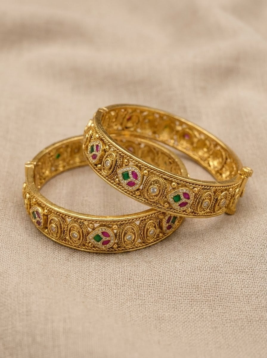 Eve Premium Swaroski Bangles (Openable)