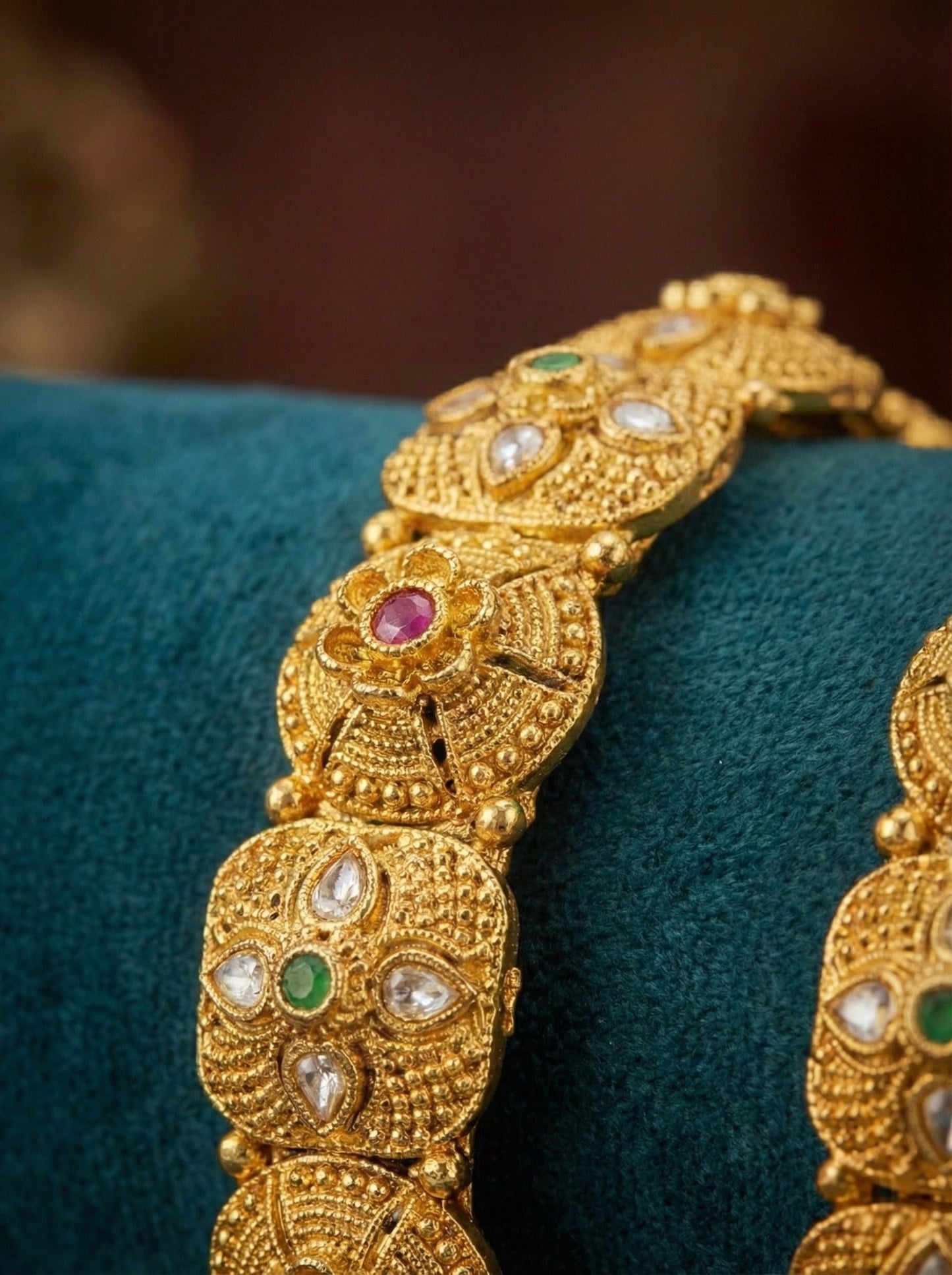 Madhu Antique Rajwadi Bangles (Openable)