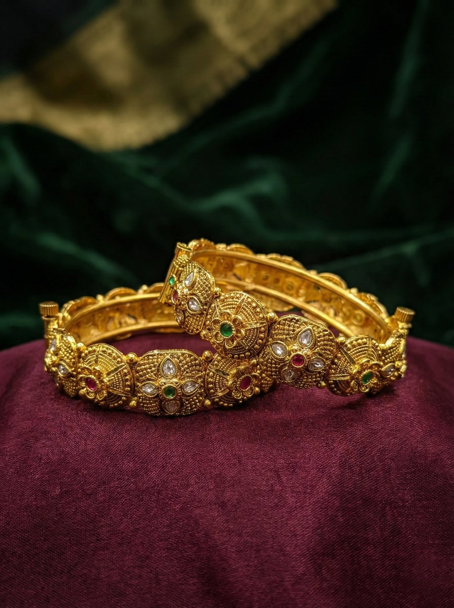 Madhu Antique Rajwadi Bangles (Openable)