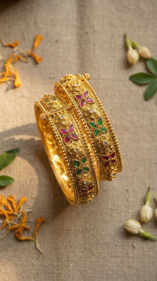 Sara Gold Look Rajwadi Bangles (Openable)