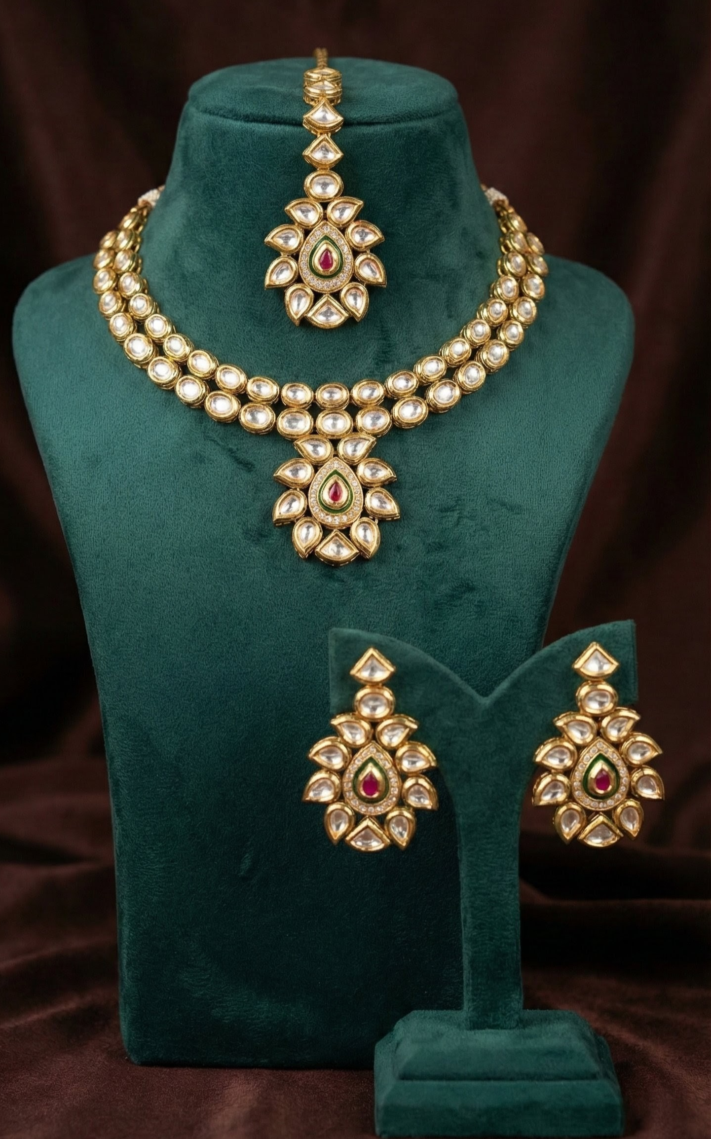 Ira Premium Kundan Necklace with Maang Tika