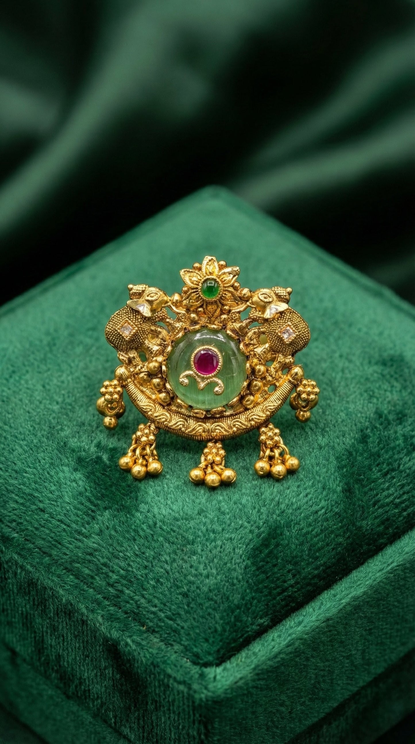 Anubha Antique Gold Finger Ring