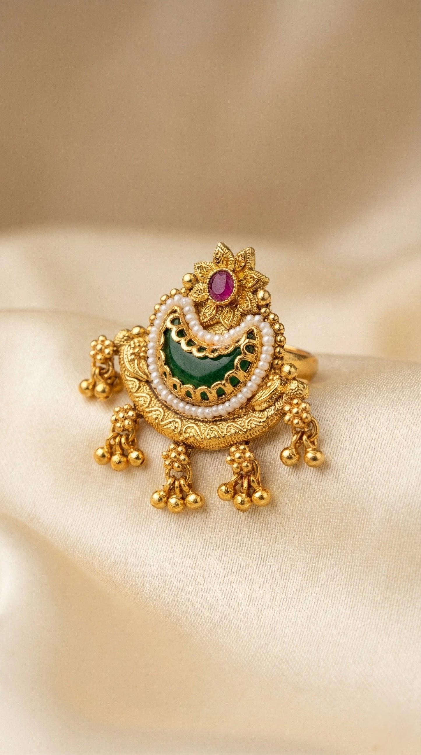 Kriti Heritage Finger Ring