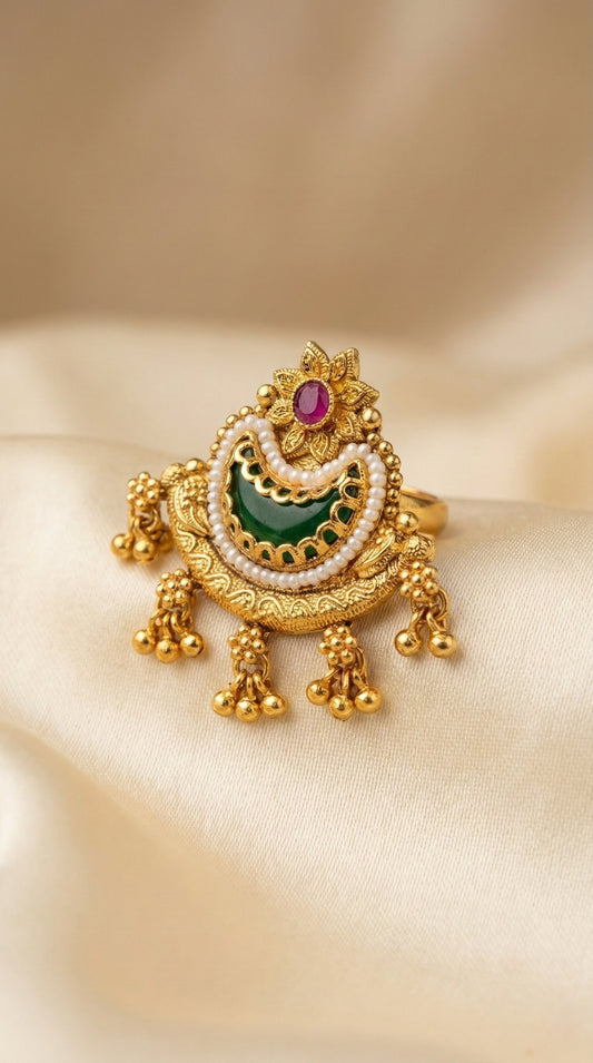 Kriti Heritage Finger Ring