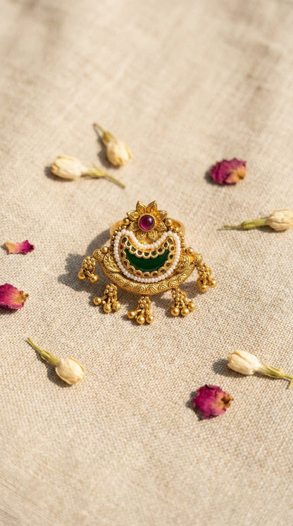 Kriti Heritage Finger Ring