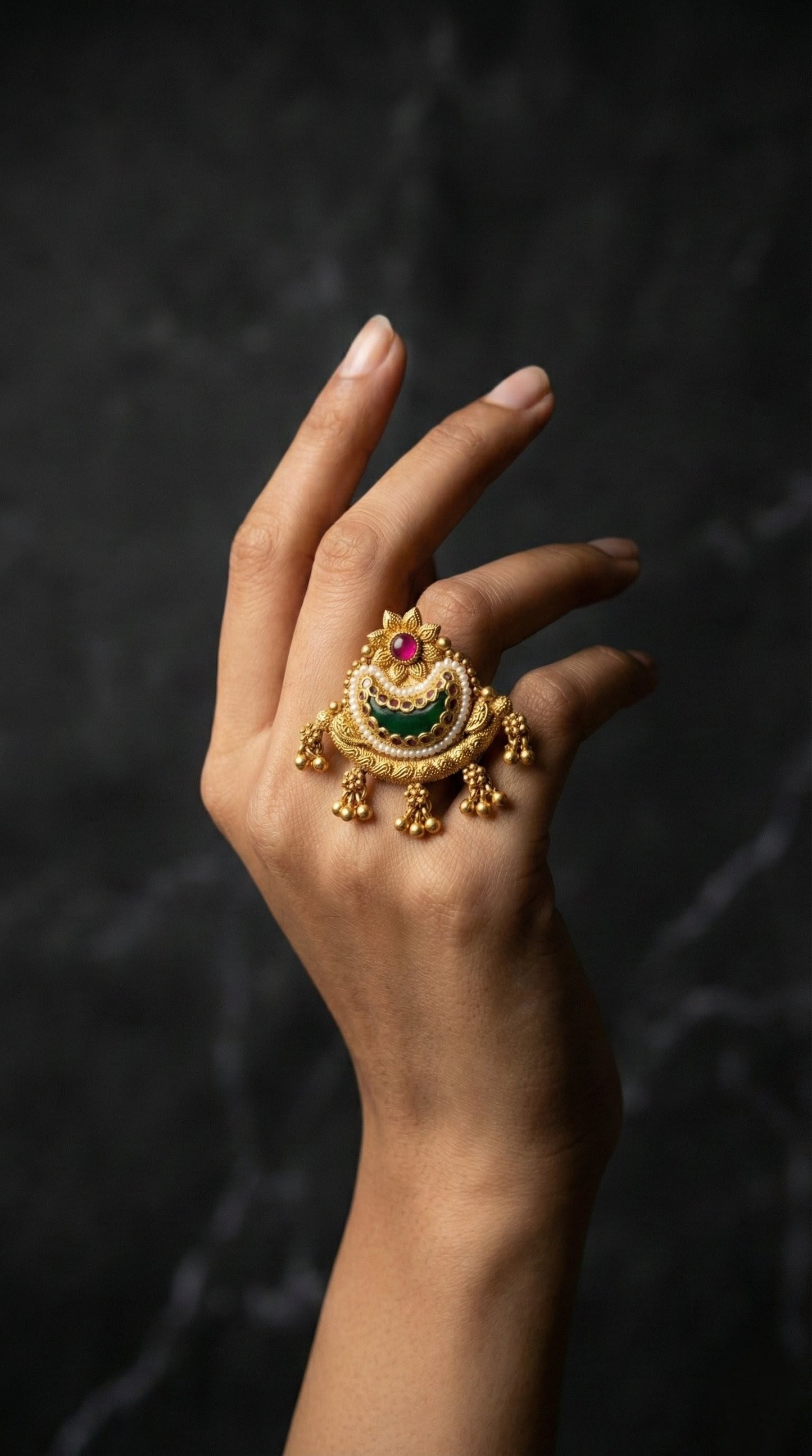 Kriti Heritage Finger Ring