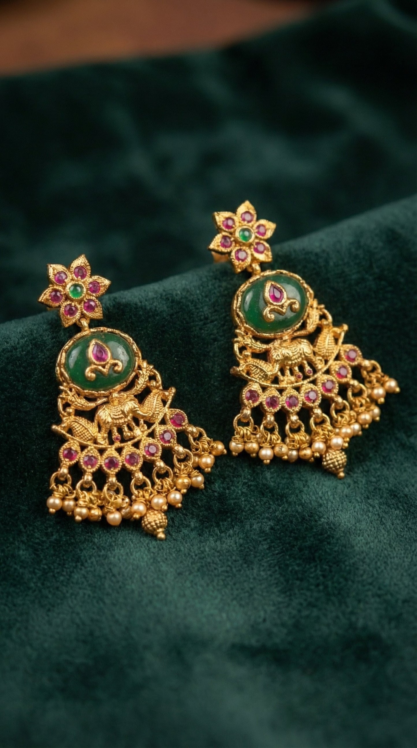 Juhi Elephant Heritage Chain Pendant Set