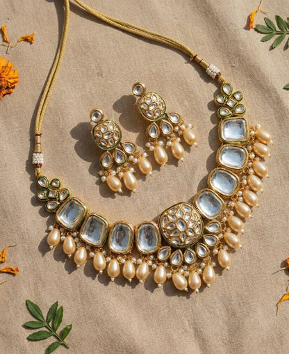 Bhoomi Premium Kundan Necklace