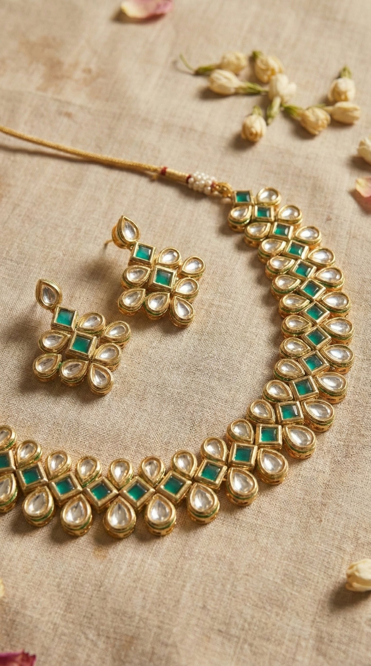 Sanvi Premium Kundan Necklace