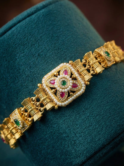 Kimi Antique Swaroski Bracelet