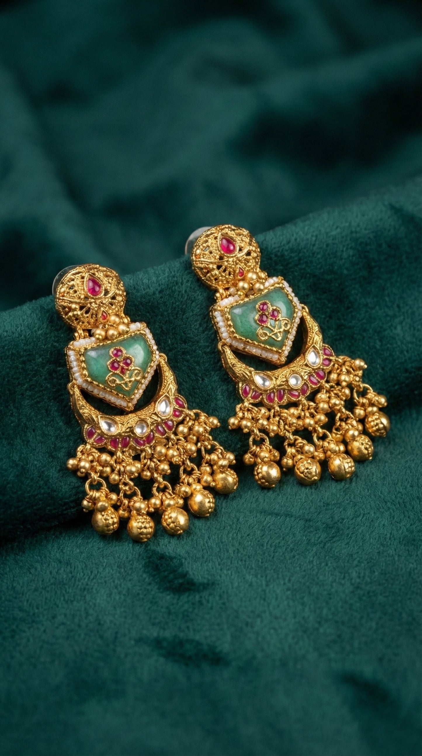 Mahima Antique Gold Look Heritage Necklace Set