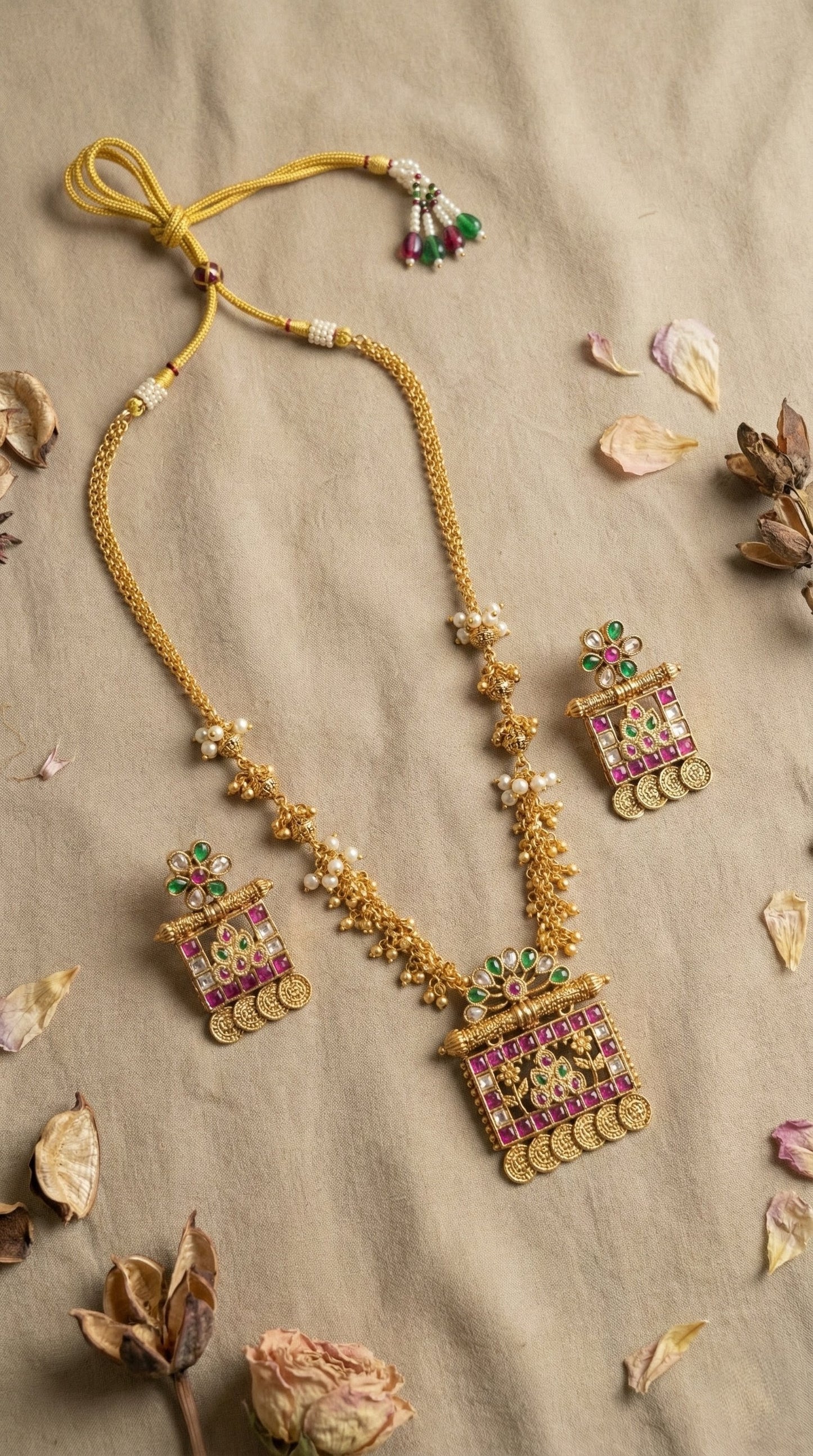 Meher Heritage Ghugree Chain Pendant Set