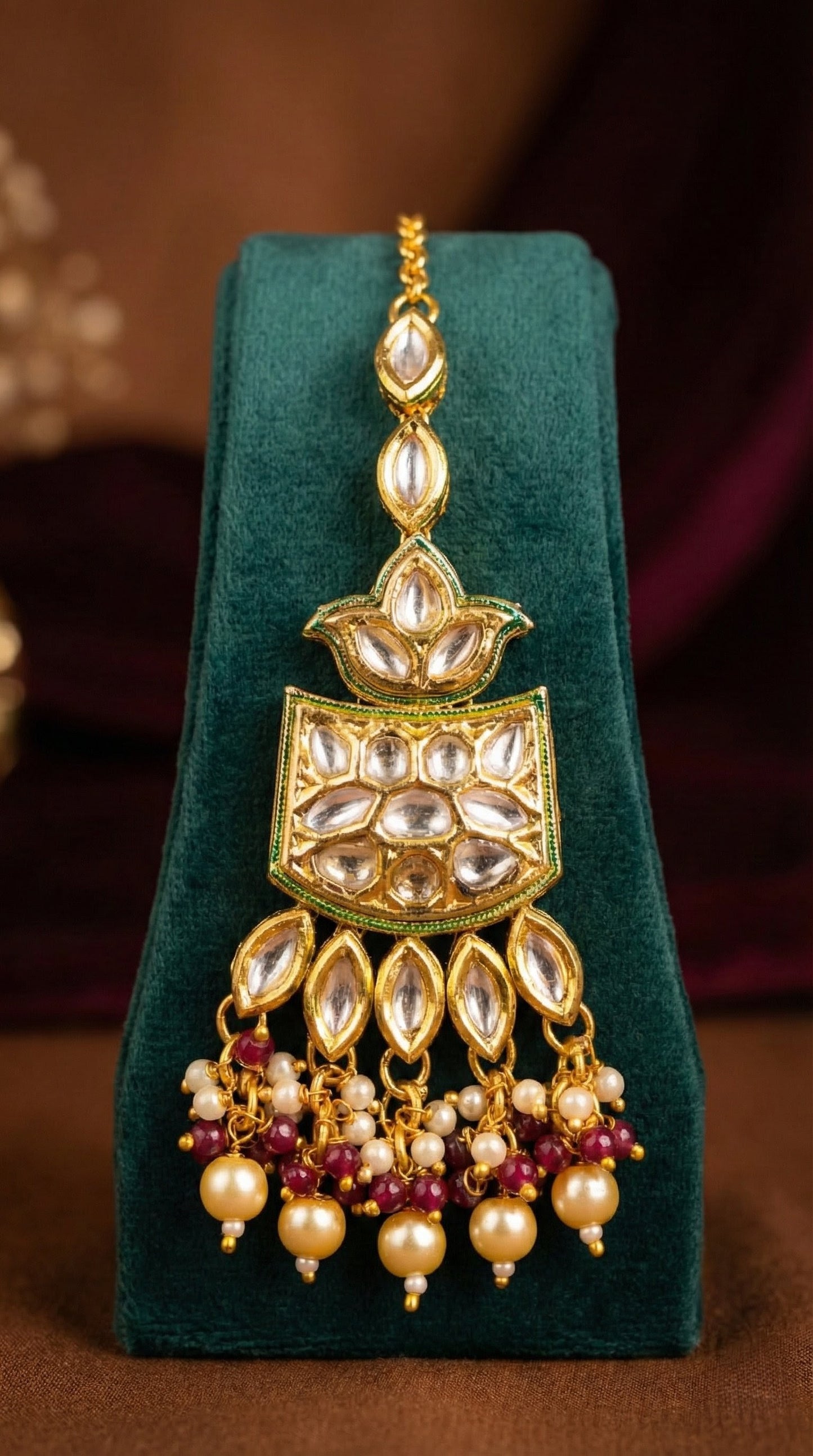Aashi Elegant Kundan Maangtika